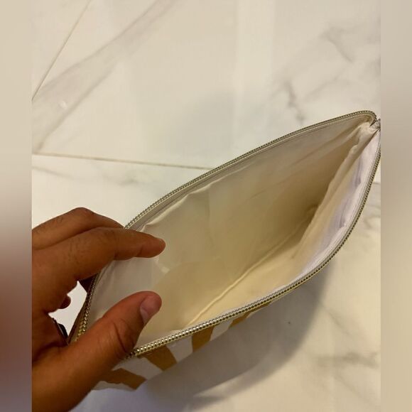 Gold striped cosmetic bag #12 - Picture 2 of 5